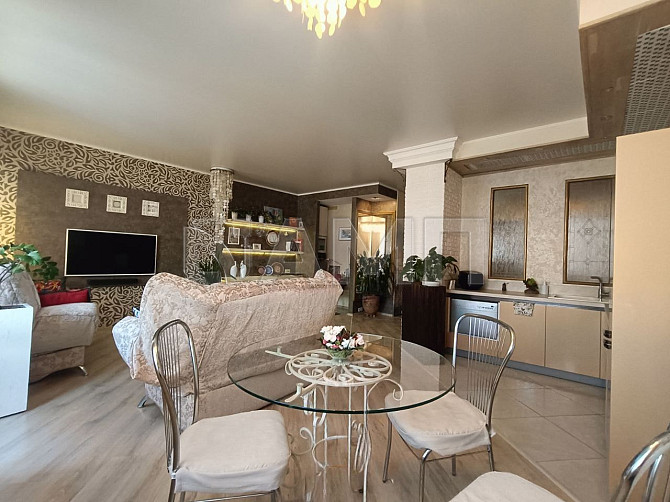 Продается 2-комн. квартира, 61,8 м² в ЖК «на Галущака» Новосибирск - изображение 4
