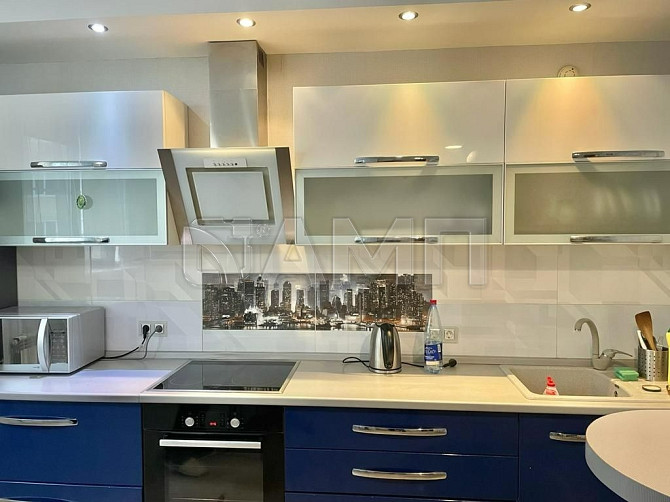 Сдается 2-комн. квартира, 75 м² в Волгограде Волгоград - изображение 1