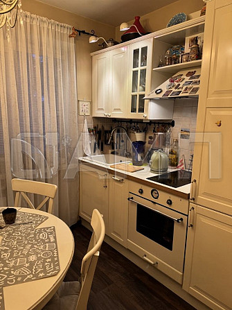 Продается с мебелью 2-комн. квартира, 43,4 м² 2/5 этаж Новосибирск - изображение 8