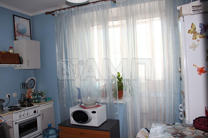 Продается с мебелью 1-комн. квартира, 39 м² 4/9 этаж Новосибирск - изображение 2