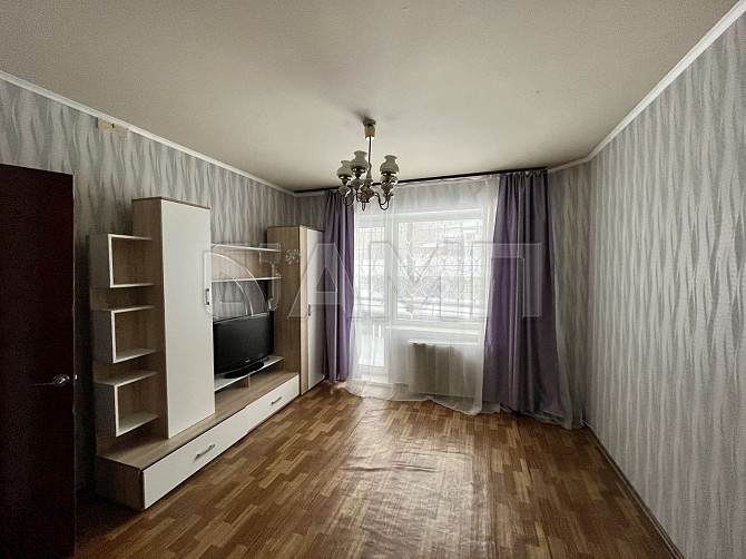 Продается 1-комн. квартира, 33 м² 1/9 этаж Новосибирск - изображение 1