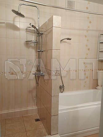 Продается 1-комн. квартира с мебелью, 52 м²м 1/10 этаж Новосибирск - изображение 3