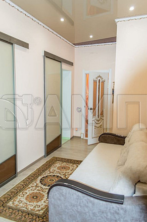Продается 1-комн. квартира с мебелью, 52 м²м 1/10 этаж Новосибирск - изображение 1
