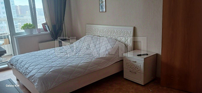 Продается 2-комн. квартира с мебелью, 46,5 м² в ЖК «Серебряный» 14/19 этаж Красноярск - изображение 1
