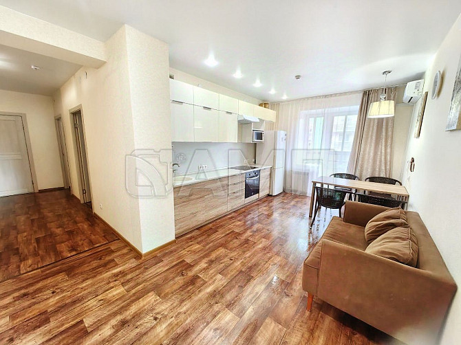 Продается 3-комн. квартира, 82 м² в ЖК «Сити-район Южный берег» 5/6 этаж Красноярск - изображение 1