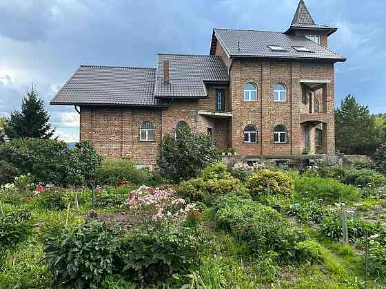Продается 3-этажный коттедж, 580 м² 14 соток Красноярск