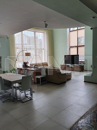 Продается 3-этажный коттедж, 843 м² 20 соток Дивногорск - изображение 10