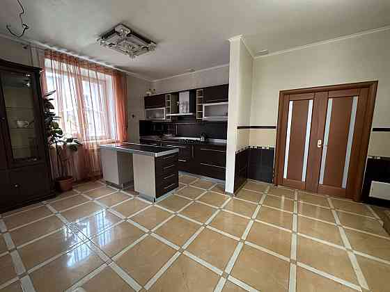 Продается 3-этажный коттедж, 292 м² 13 соток Новосибирск