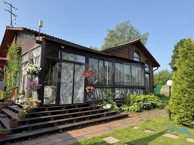 Продается 2-этажный дом, 140 м² 4 сотки Новосибирск - изображение 1