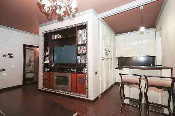 Продается 2-к. квартира, 54,7 м², 2/4 эт. Калининград