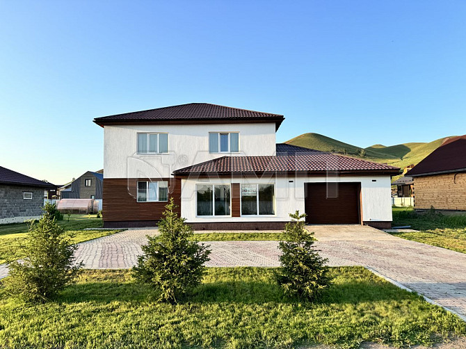 Продается 2-этажный коттедж, 212 м² в посёлке «Монамур» 10 соток Красноярск - изображение 3