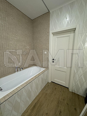 Продается 2-этажный коттедж, 212 м² в посёлке «Монамур» 10 соток Красноярск - изображение 8