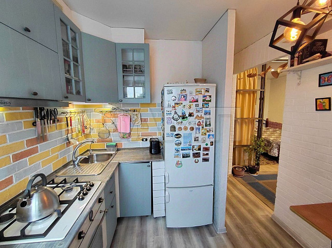 Продается 1-комн. квартира, 32 м² Астрахань - изображение 2