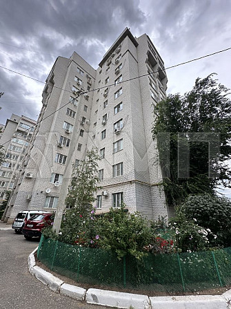 Продается 1-комн. квартира, 30,1 м² Астрахань - изображение 2