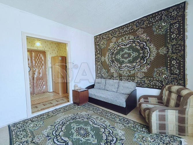 Продается 2-комн. квартира, 55 м² Ростов - изображение 2