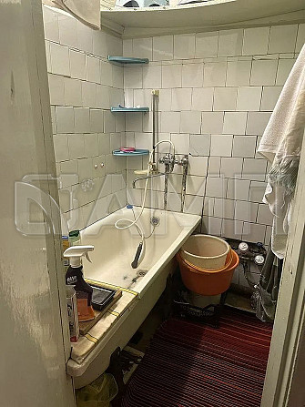 Продаю 2-к. квартира, 55 м², 1/5 эт. Первомайский - изображение 2