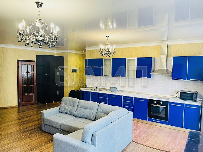 Продается 2-комн. квартира, 70 м² Ростов-на-Дону - изображение 1