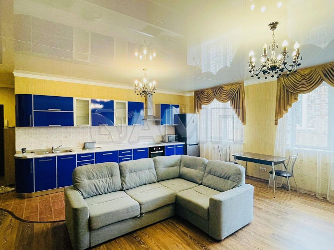 Продается 2-комн. квартира, 70 м² Ростов-на-Дону - изображение 2